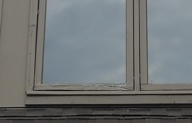 Rotting Wood Windows