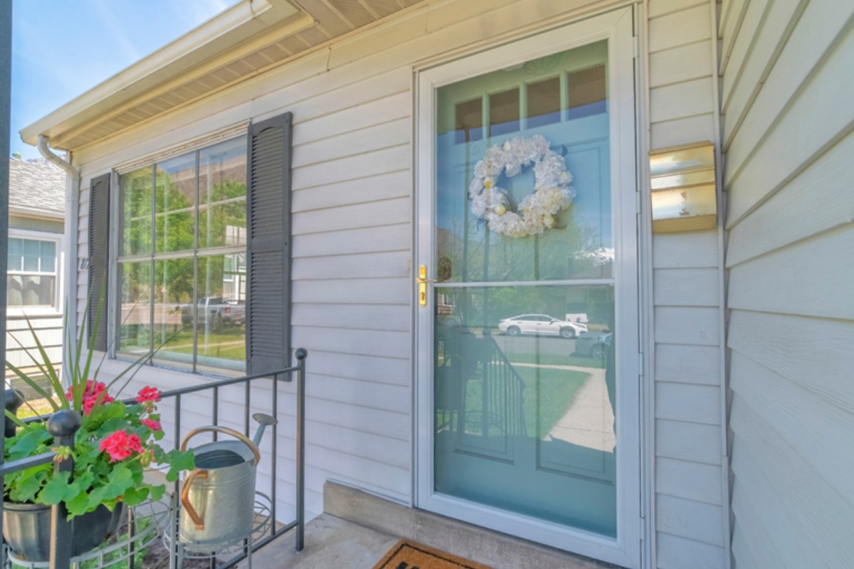 Are Storm Doors Worth the Investment Featured Image